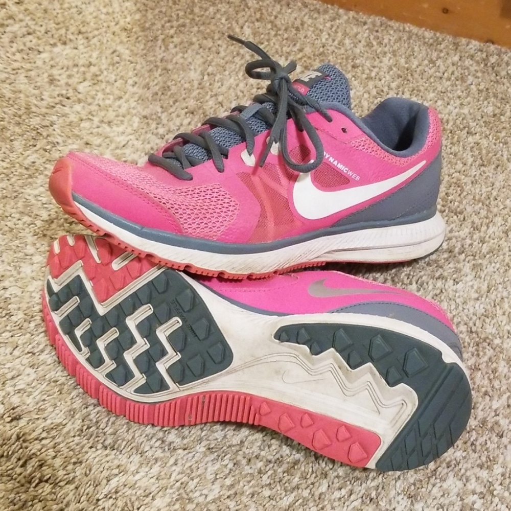 Nike Zoom Sneakers